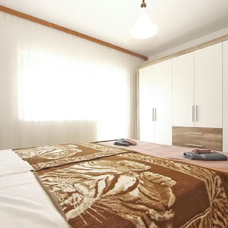 Fuer 5 Personen Ca 80 Qm In Fazana, Istrien Istrische Riviera Apartment *